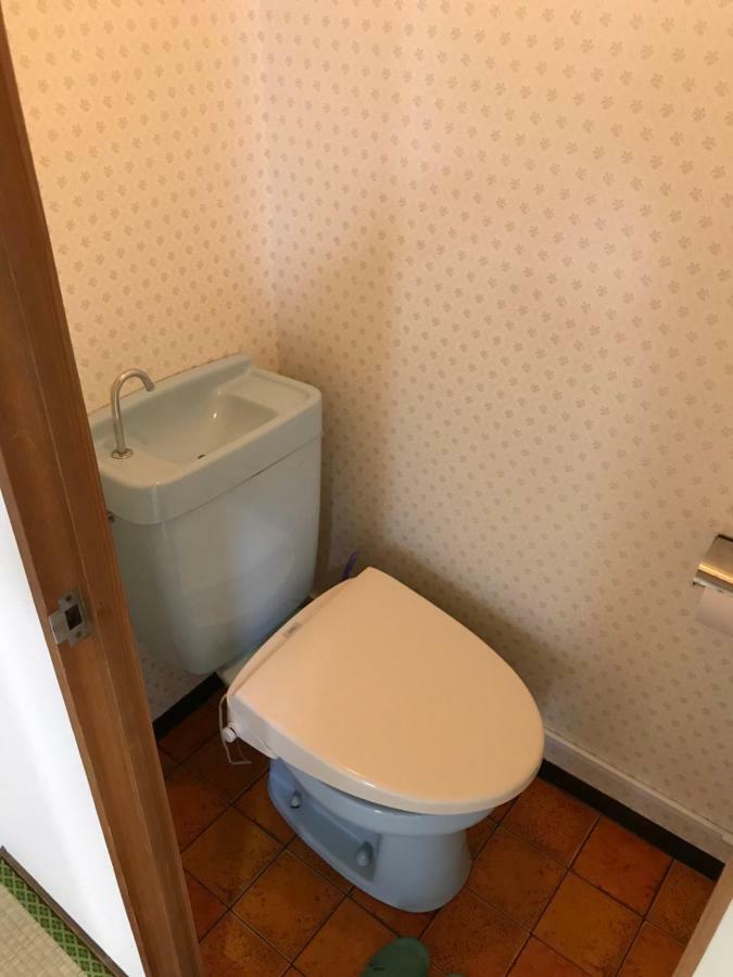 Business Ryokan Asahi Фукуока Экстерьер фото